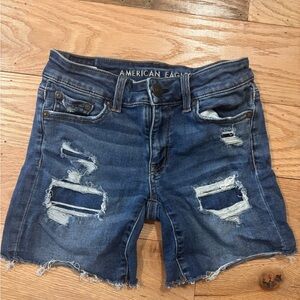 Size 00 American Eagle Midi Shorts